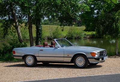 Lot 79 - 1988 Mercedes-Benz 300 SL