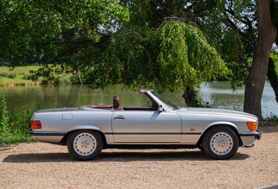 Lot 79 - 1988 Mercedes-Benz 300 SL
