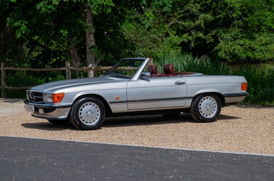 Lot 79 - 1988 Mercedes-Benz 300 SL