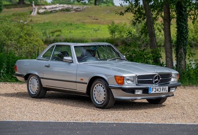 Lot 79 - 1988 Mercedes-Benz 300 SL