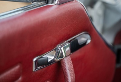 Lot 79 - 1988 Mercedes-Benz 300 SL