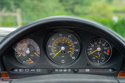 Lot 79 - 1988 Mercedes-Benz 300 SL