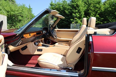 Lot 74 - 1990 Jaguar XJ-S V12 Convertible
