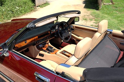 Lot 74 - 1990 Jaguar XJ-S V12 Convertible
