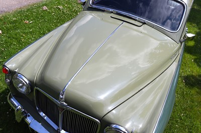 Lot 1961 Rover P4 100