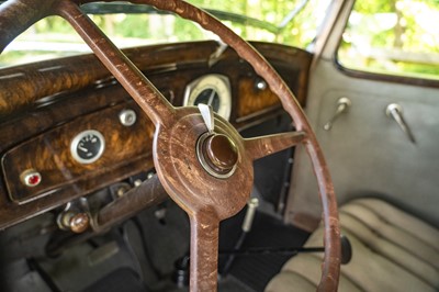 Lot 1933 Graham Model 64 Standard Eight 'Blue Streak' Sedan