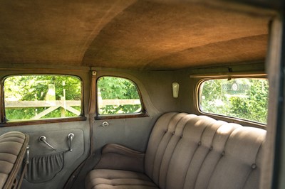 Lot 1933 Graham Model 64 Standard Eight 'Blue Streak' Sedan