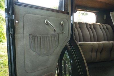 Lot 1933 Graham Model 64 Standard Eight 'Blue Streak' Sedan