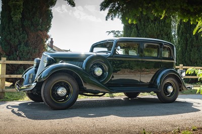 Lot 1933 Graham Model 64 Standard Eight 'Blue Streak' Sedan