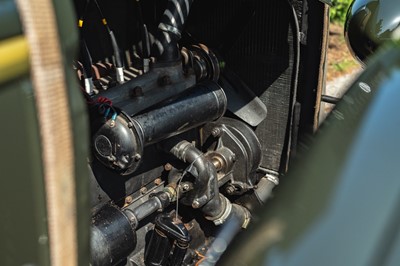 Lot 1933 Graham Model 64 Standard Eight 'Blue Streak' Sedan