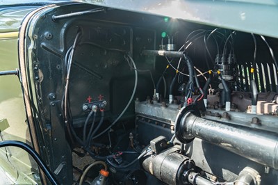 Lot 1933 Graham Model 64 Standard Eight 'Blue Streak' Sedan