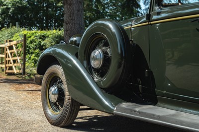 Lot 1933 Graham Model 64 Standard Eight 'Blue Streak' Sedan