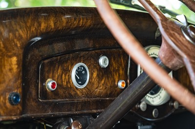 Lot 1933 Graham Model 64 Standard Eight 'Blue Streak' Sedan
