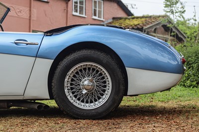 Lot 57 - 1960 Austin-Healey 3000 Mark I BT7