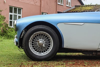 Lot 57 - 1960 Austin-Healey 3000 Mark I BT7