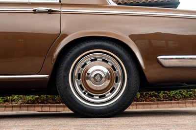 Lot 1977 Rolls-Royce Silver Shadow I