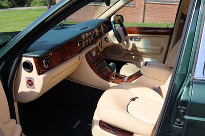 Lot 2002 Bentley Arnage Red Label