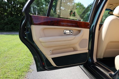 Lot 2002 Bentley Arnage Red Label