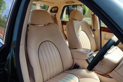 Lot 2002 Bentley Arnage Red Label