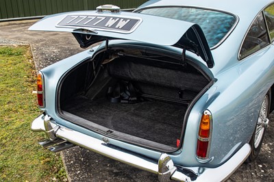 Lot 1960 Aston Martin DB4 Series II