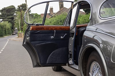 Lot 6 - 1964 Jaguar MkII 3.4 Manual Overdrive
