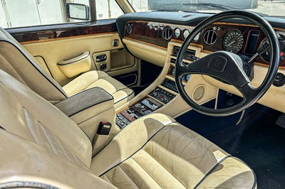 Lot 46 - 1993 Rolls-Royce Corniche Convertible IV