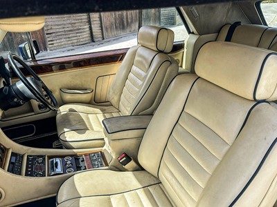 Lot 46 - 1993 Rolls-Royce Corniche Convertible IV