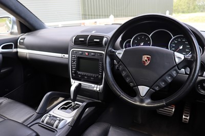 Lot 2003 Porsche Cayenne Turbo