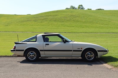 Lot 1983 Mazda RX-7 FB