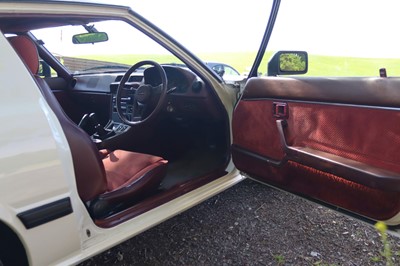 Lot 1983 Mazda RX-7 FB