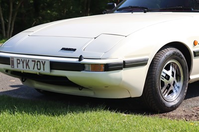 Lot 1983 Mazda RX-7 FB