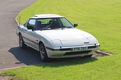 Lot 1983 Mazda RX-7 FB