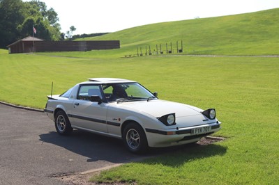 Lot 1983 Mazda RX-7 FB
