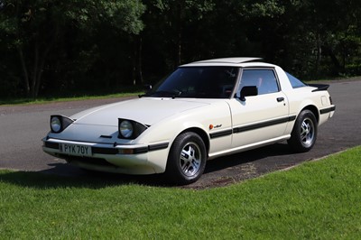 Lot 1983 Mazda RX-7 FB