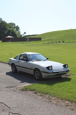Lot 1983 Mazda RX-7 FB