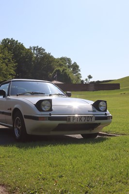 Lot 1983 Mazda RX-7 FB