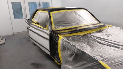 Lot 1985 Mercedes-Benz 230 CE Coupe