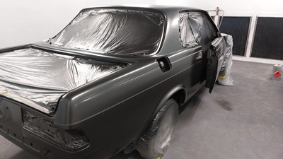 Lot 1985 Mercedes-Benz 230 CE Coupe