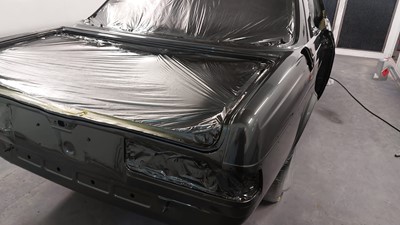 Lot 1985 Mercedes-Benz 230 CE Coupe