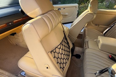 Lot 72 - 1985 Mercedes-Benz 230 CE Coupe