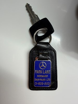 Lot 1985 Mercedes-Benz 230 CE Coupe
