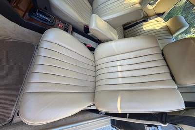 Lot 72 - 1985 Mercedes-Benz 230 CE Coupe