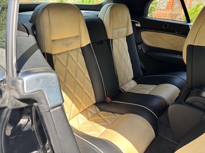 Lot 2010 Bentley Continental GTC Speed