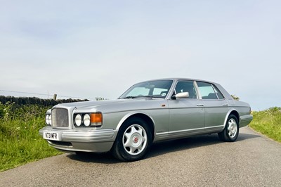 Lot 1995 Bentley Brooklands