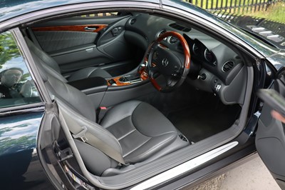 Lot 2004 Mercedes-Benz SL 600