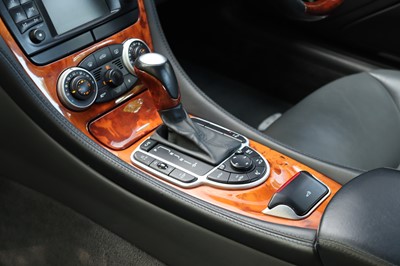 Lot 2004 Mercedes-Benz SL 600