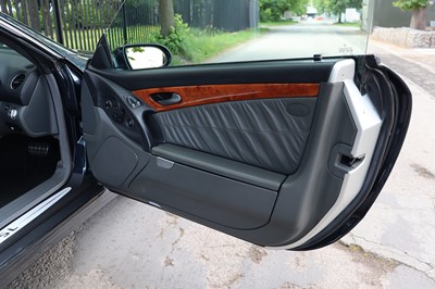 Lot 2004 Mercedes-Benz SL 600