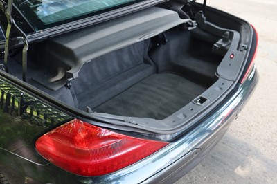 Lot 2004 Mercedes-Benz SL 600