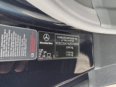 Lot 2004 Mercedes-Benz SL 600