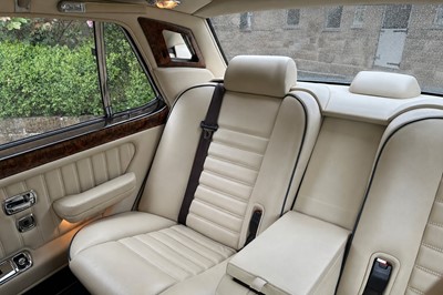 Lot 12 - 1997 Bentley Turbo R